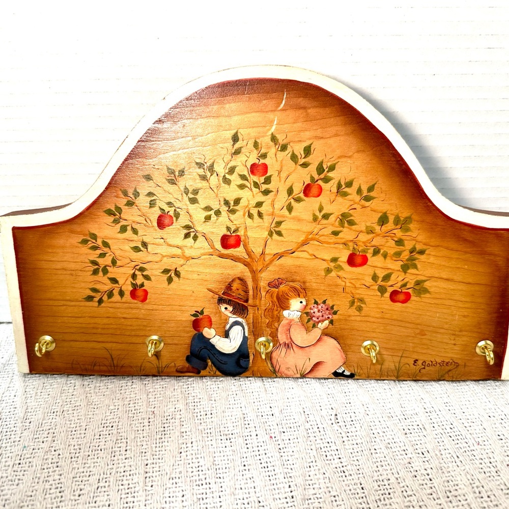 Vintage Wooden Hand painted Primitive Rustic Wall Hook Decor w/Apple Tree Design - Picture 2 of 8